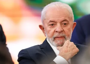 Lula passa por cirurgia às pressas após sentir fortes dores de cabeça
Marcelo Camargo/Agência Brasil