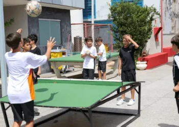 Celular proibido em escolas. - Foto: Fabio Rodrigues-Pozzebom/Agênci.