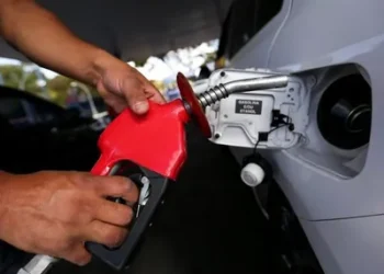 Foto: Petrobras anuncia redução no preço do diesel
Agência Brasil